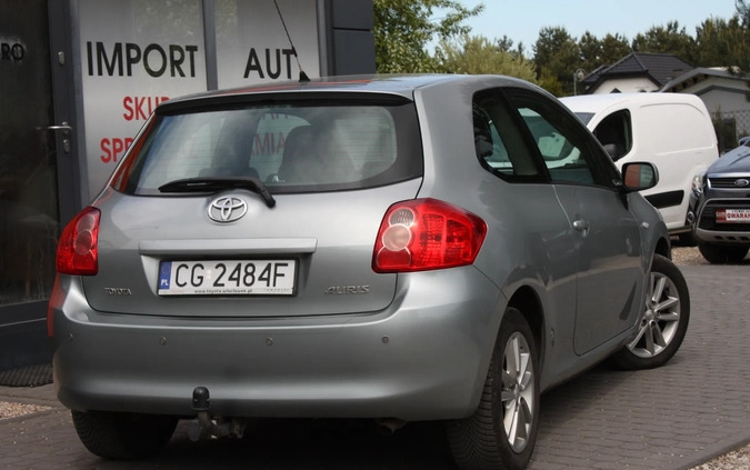 Toyota Auris cena 16900 przebieg: 292000, rok produkcji 2008 z Łuków małe 407